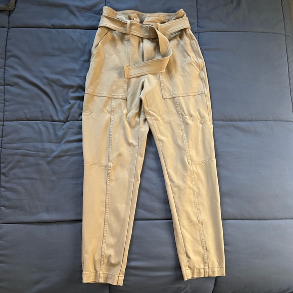 BANANA REPUBLIC Refined Utility Belt Cropped Office Pants 4 Tall Whiskey Brown - Picture 4 of 11